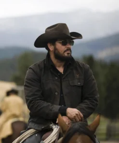 Yellowstone Season 5 Rip Wheeler Jacket